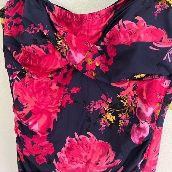 NWT New Garnet Hill Ruched Bandeau One Piece Swimsuit 4 Navy Fuschia Floral - Picture 3 of 8